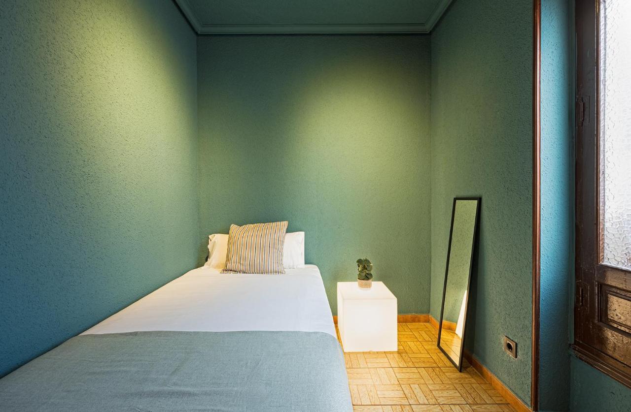 Ideal Hostel Μαδρίτη Εξωτερικό φωτογραφία
