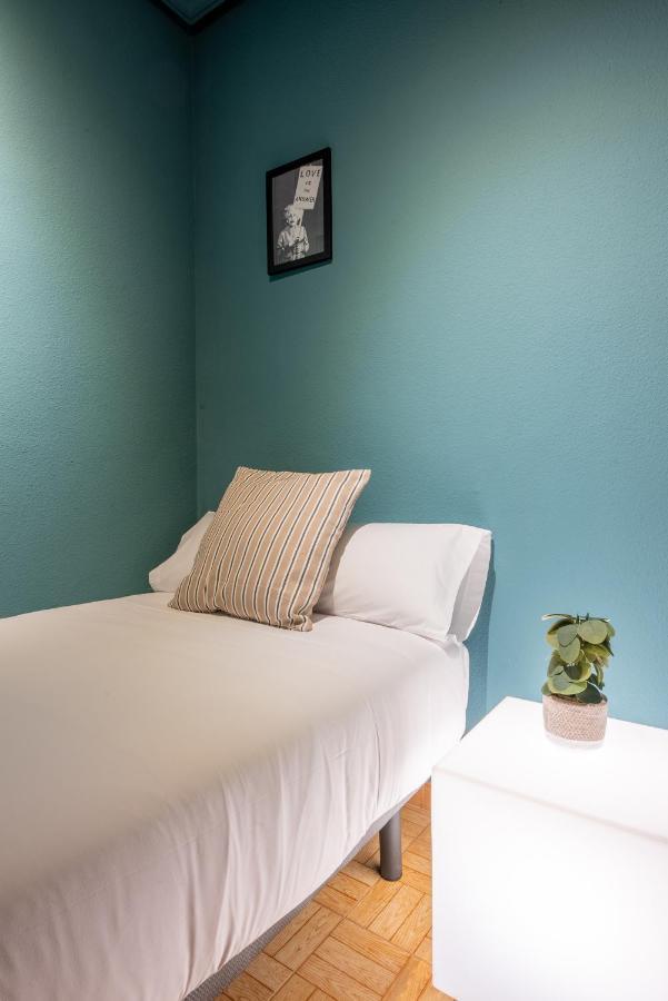 Ideal Hostel Μαδρίτη Εξωτερικό φωτογραφία
