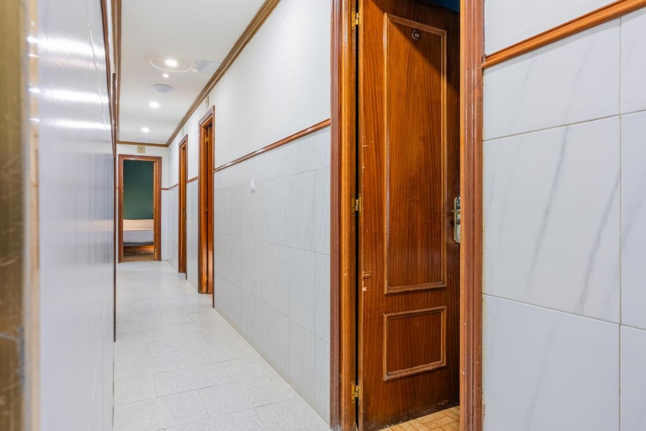 Ideal Hostel Μαδρίτη Εξωτερικό φωτογραφία