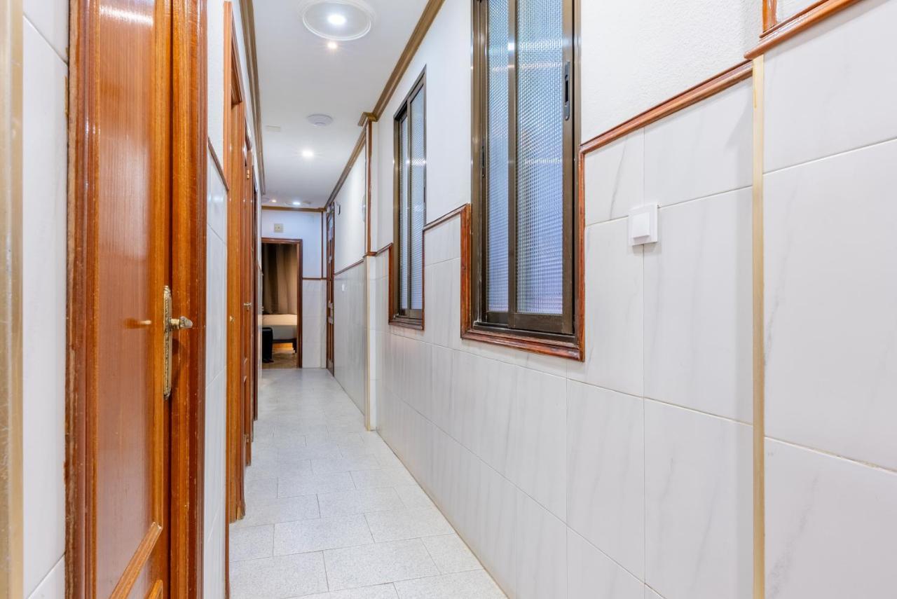 Ideal Hostel Μαδρίτη Εξωτερικό φωτογραφία