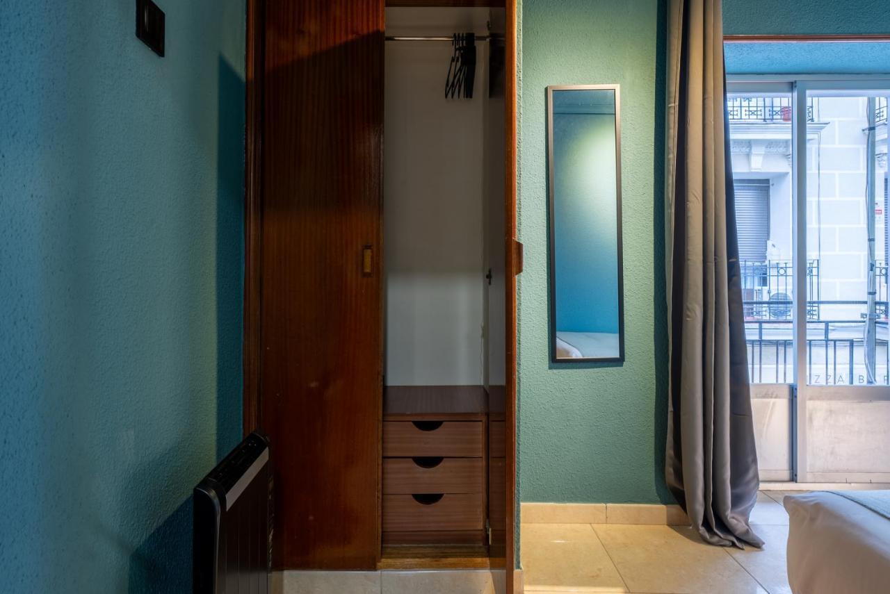 Ideal Hostel Μαδρίτη Εξωτερικό φωτογραφία